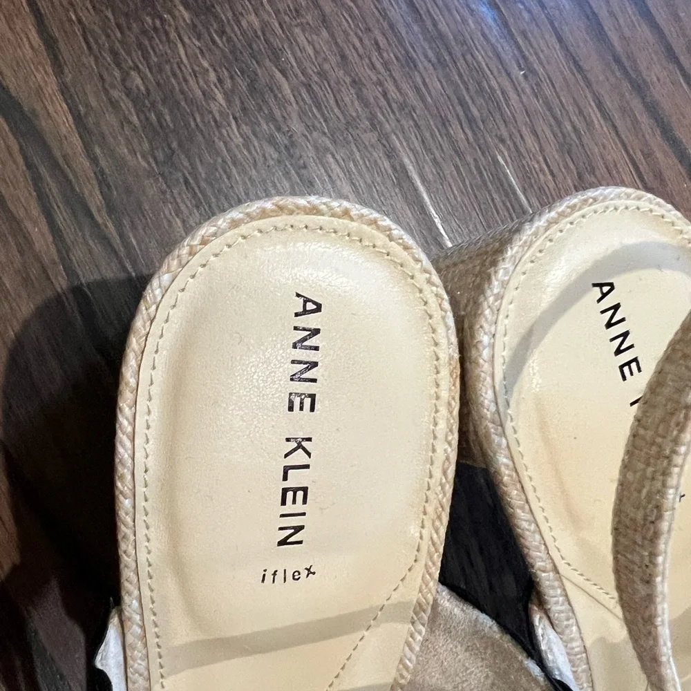 Anne Klein Raine Rickrack Raffia Slingback Sandal 10 - Picture 7 of 11